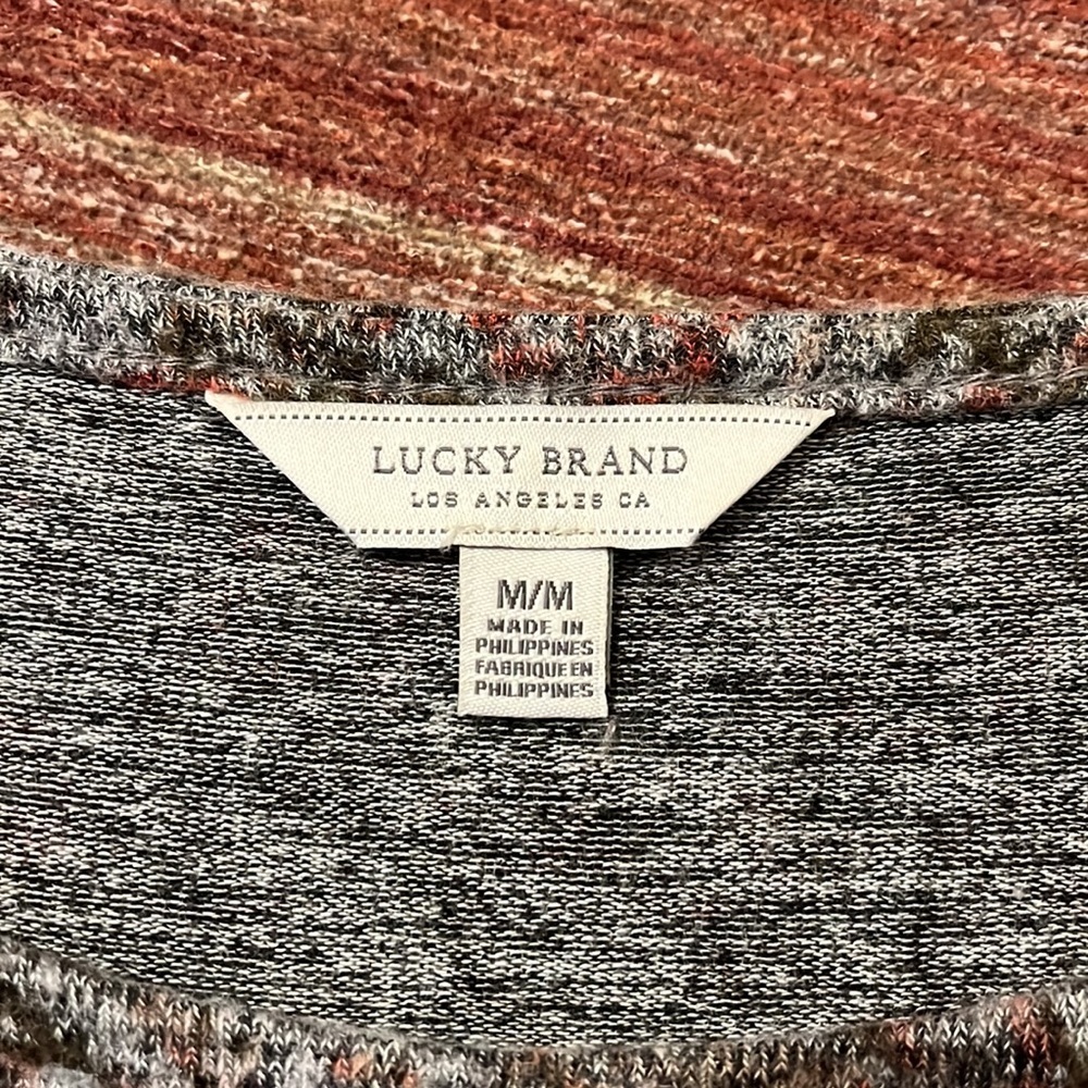 Women's Multicolor Sweater - Picture 5 of 10